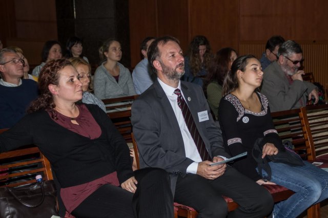 Népmese-konferencia Pécsett és Eszéken